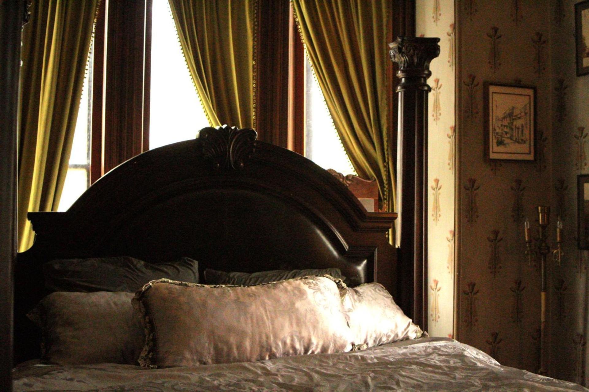 Henderson Castle Inn Kalamazoo Oda fotoğraf